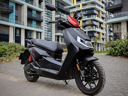 Váratlanul előzött a NIU új robogója - ezüstérmes az FQi500