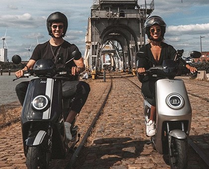 Ezek a legfőbb szempontok, ha elektromos robogót keresel (+VIDEÓ)